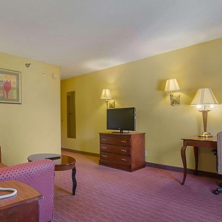 Surestay Plus Hotel By Best Western Durham Medical Center エクステリア 写真