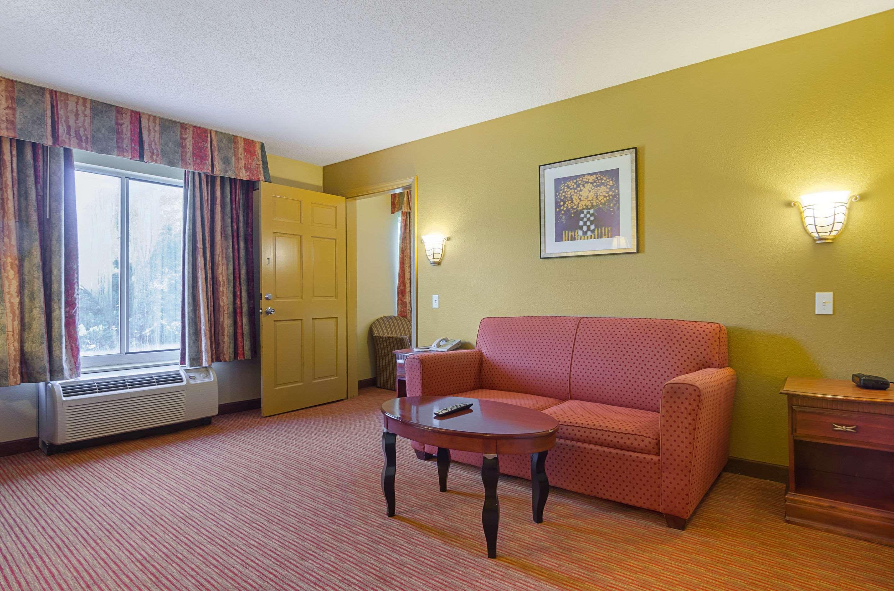Surestay Plus Hotel By Best Western Durham Medical Center エクステリア 写真